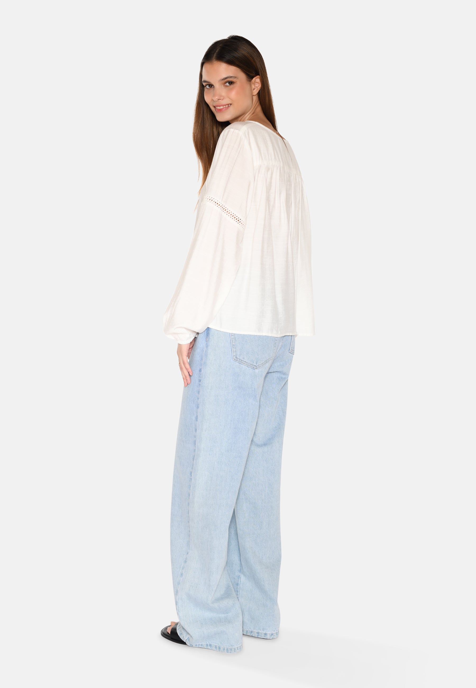 moves Lilyana langærmet broderi bluse 4237 Long Sleeved Blouse 000 White